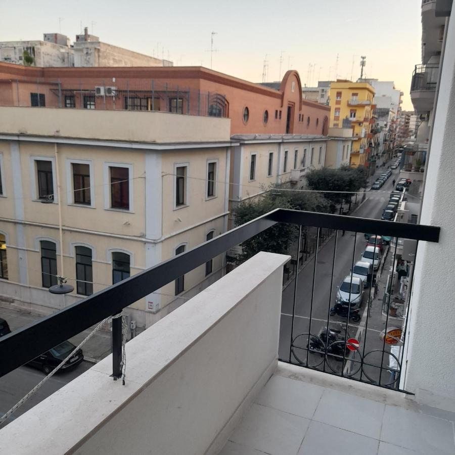 Sweet Night In Bari Apartment Bagian luar foto