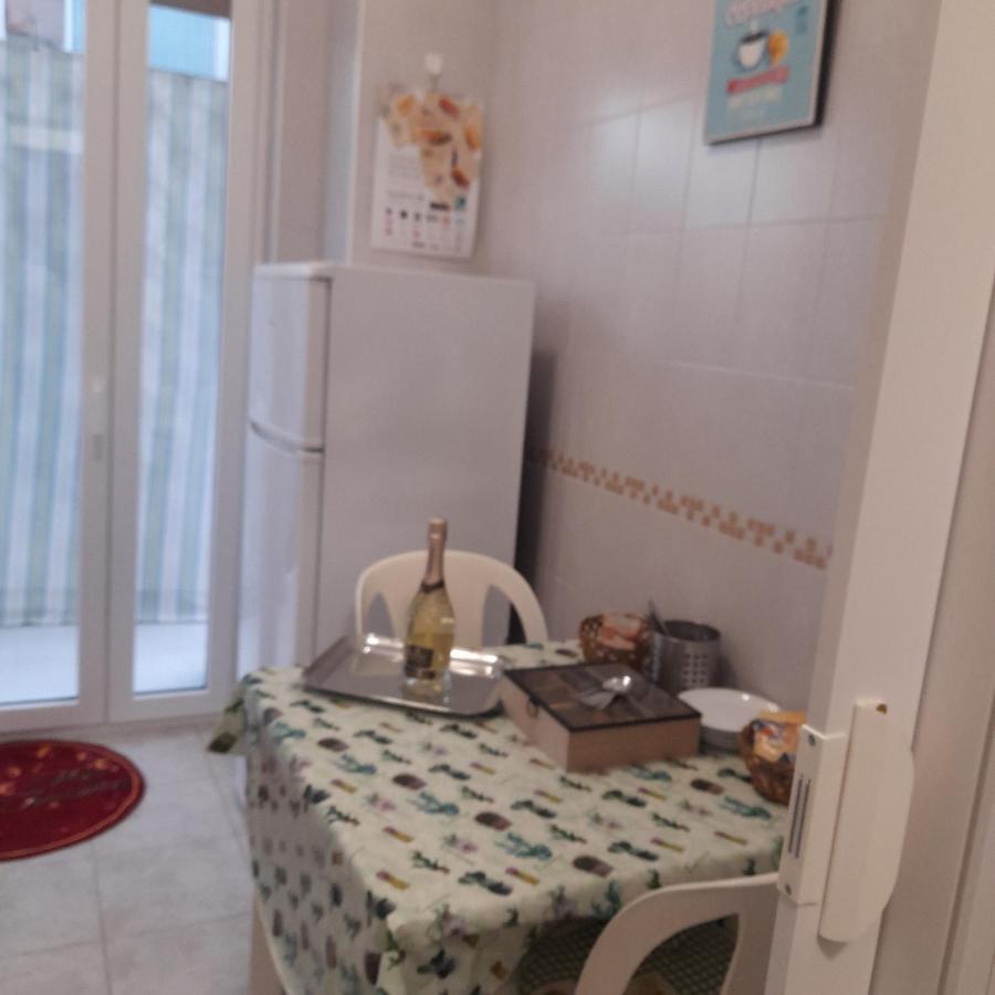 Sweet Night In Bari Apartment Bagian luar foto