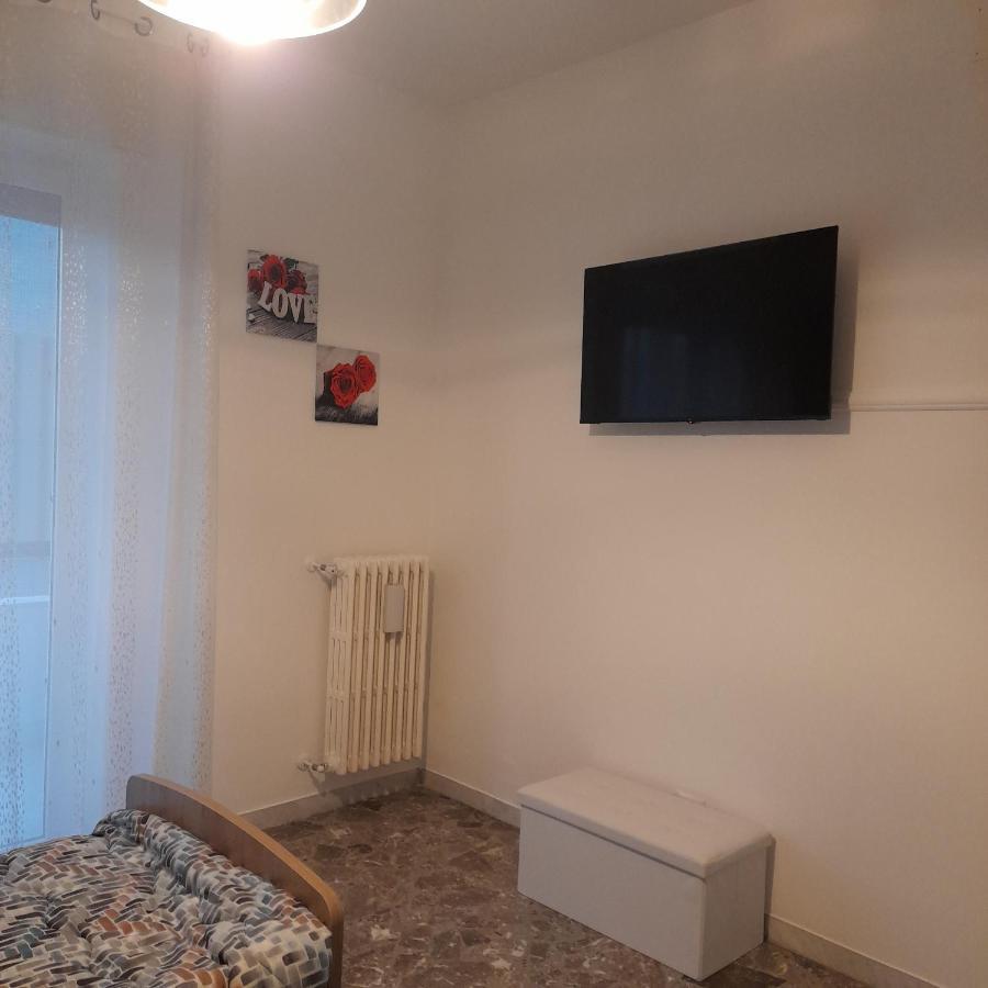 Sweet Night In Bari Apartment Bagian luar foto