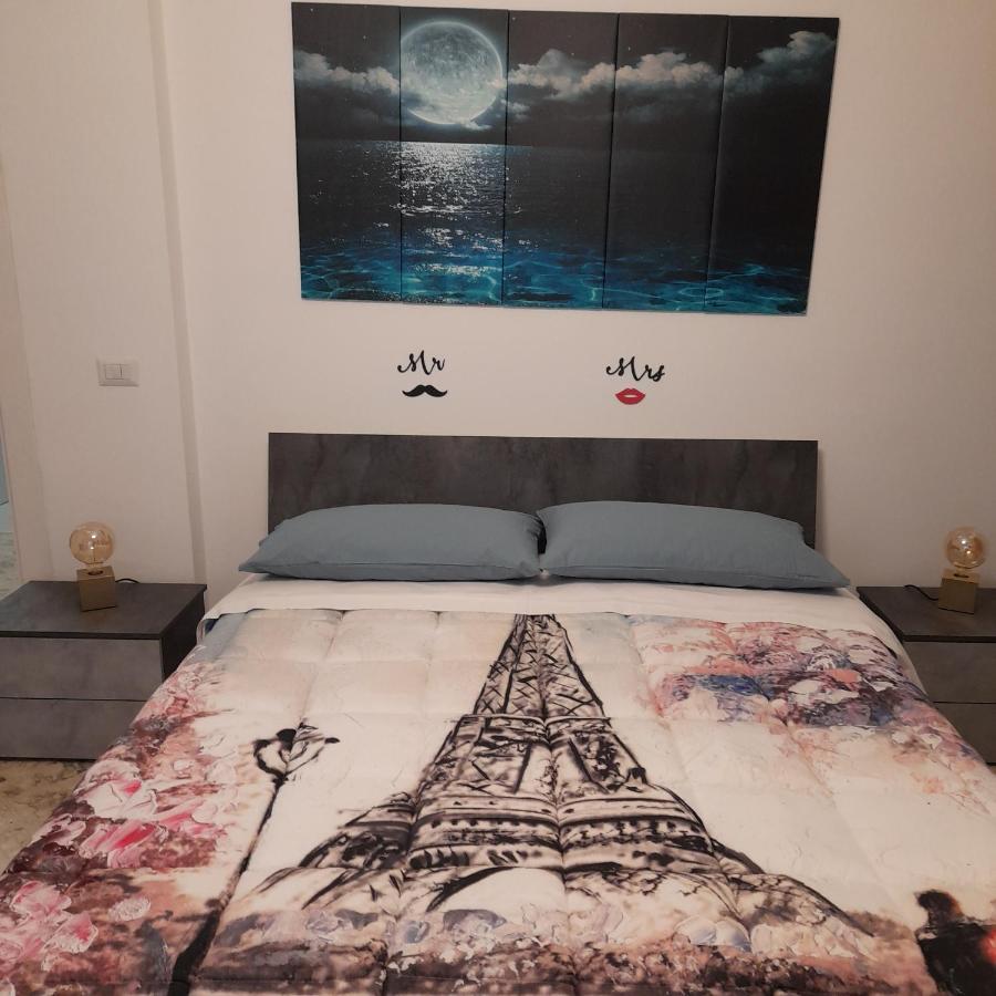 Sweet Night In Bari Apartment Bagian luar foto