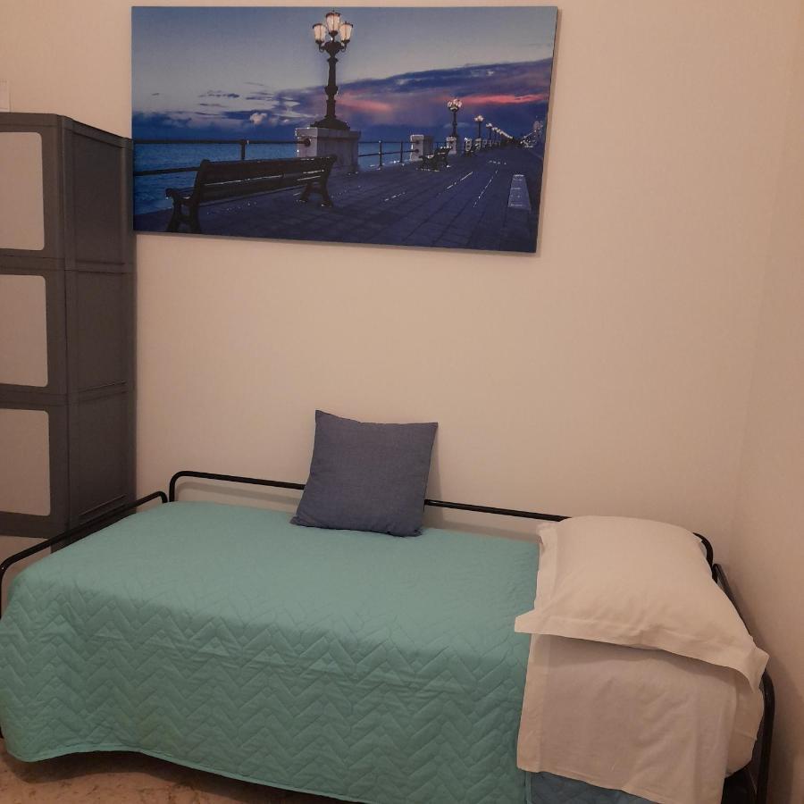Sweet Night In Bari Apartment Bagian luar foto
