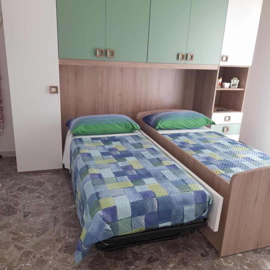Sweet Night In Bari Apartment Bagian luar foto